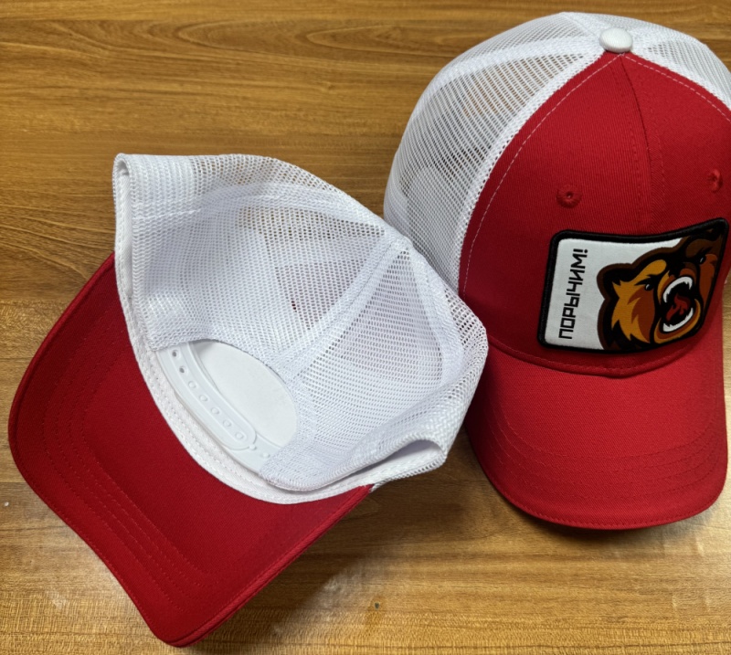 Cap bear Metallurg NK 2025